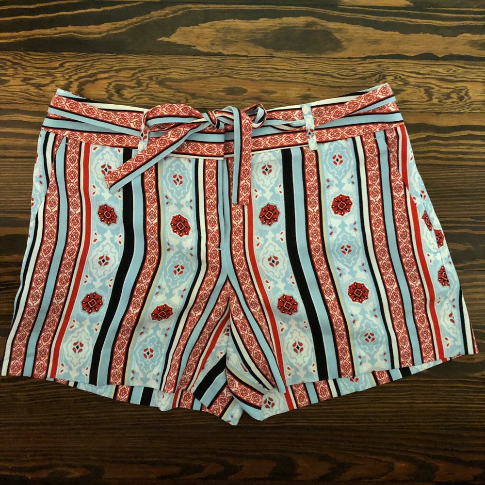 Loft Shorts